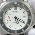 パネライ　サブマーシブル　PAM01579
